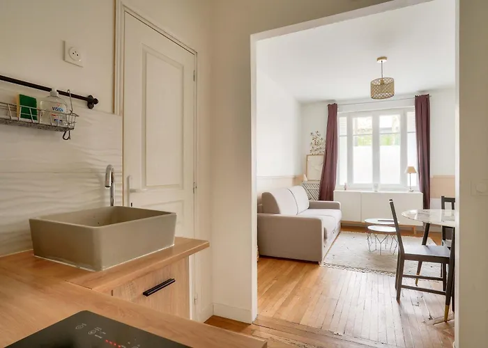 Urban Oasis 1br - *